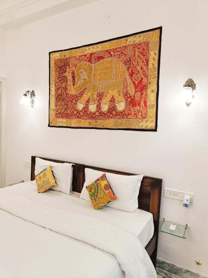 Prakash Ji'S Haveli -Luxurious Lakeside Retreat- Otel Udaipur Dış mekan fotoğraf